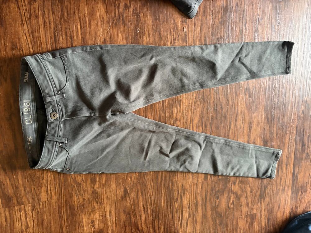 DL 96 EMMA womens 25 jeggings jeans